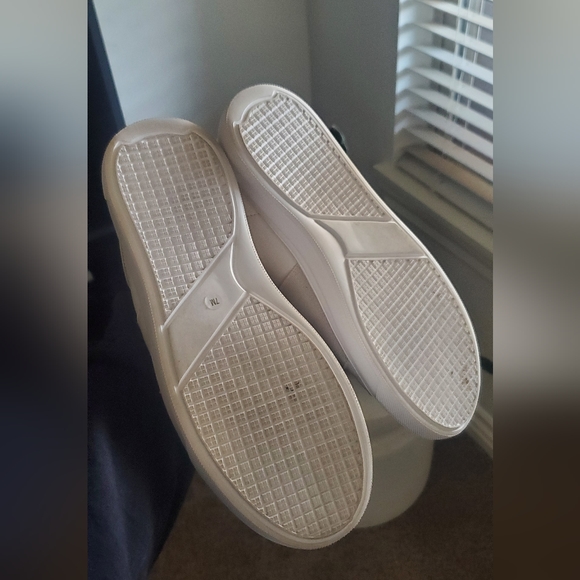 Vince camuto - Picture 6 of 6